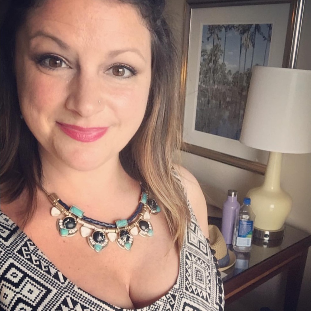 Chloe and Isabel Capri Convertible necklace.
